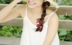 宝宝腿分大一点就不疼了